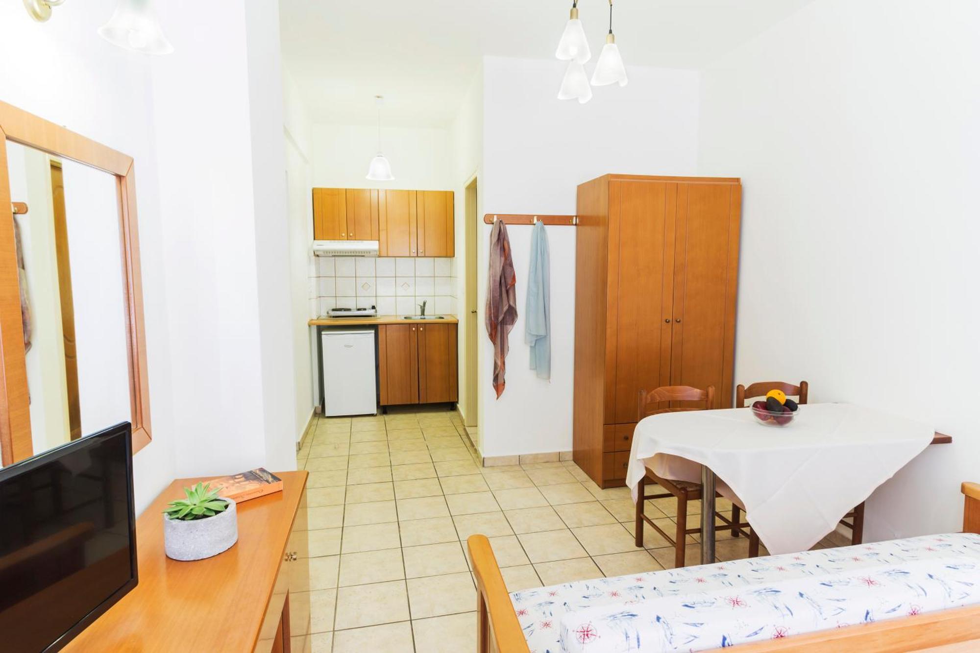 Artemis Apartments Stalós Dış mekan fotoğraf