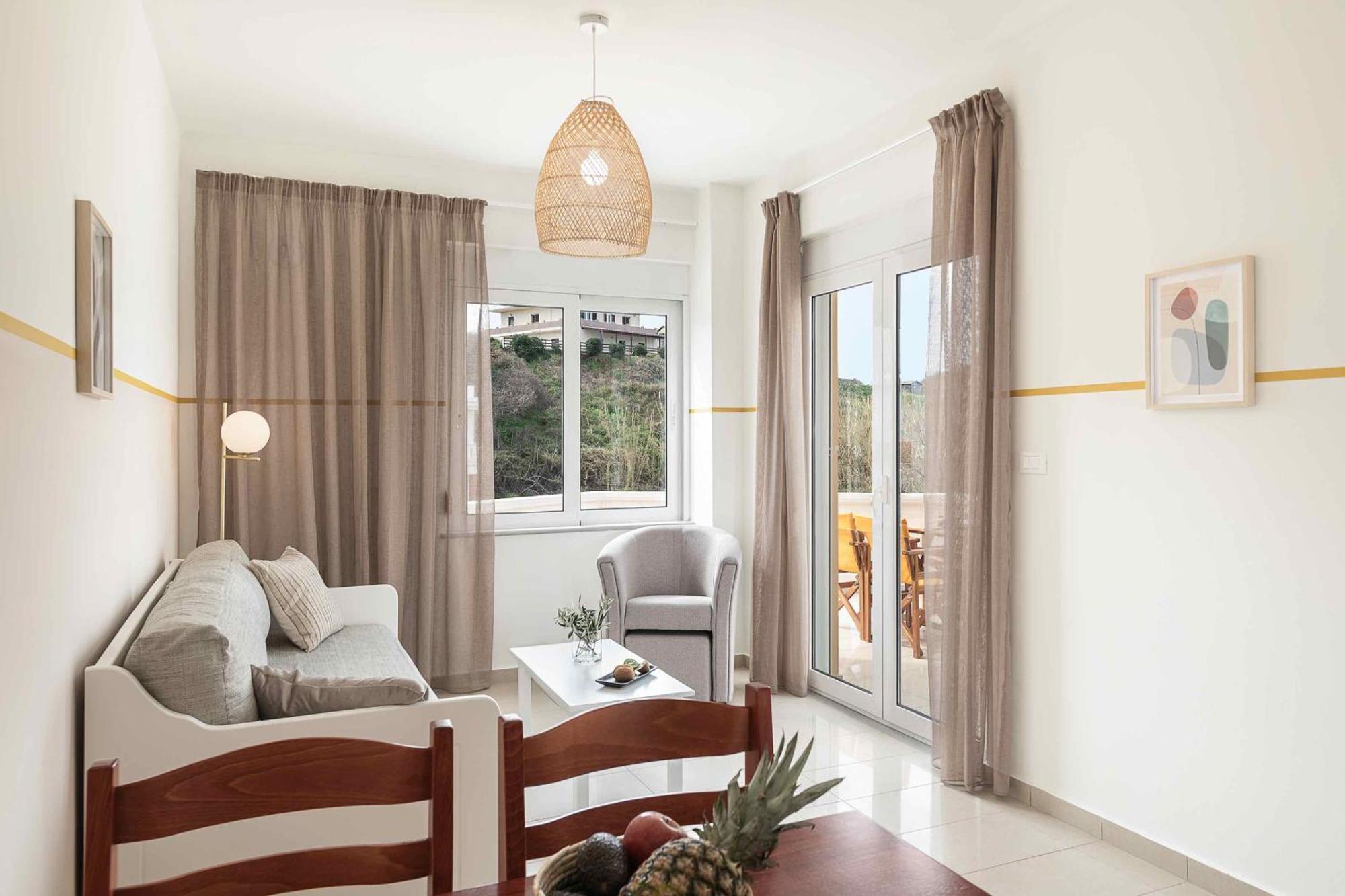 Artemis Apartments Stalós Oda fotoğraf