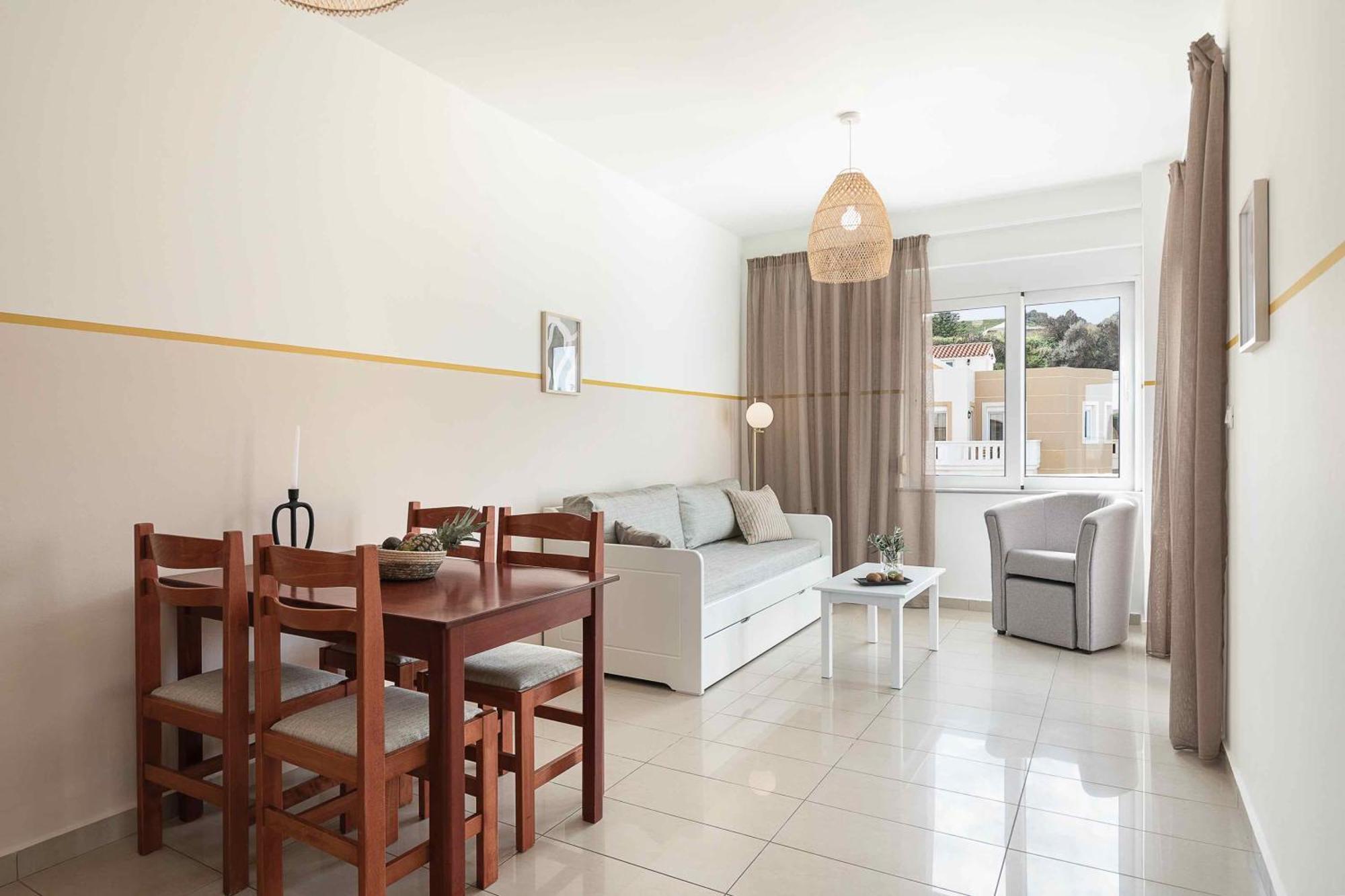 Artemis Apartments Stalós Oda fotoğraf