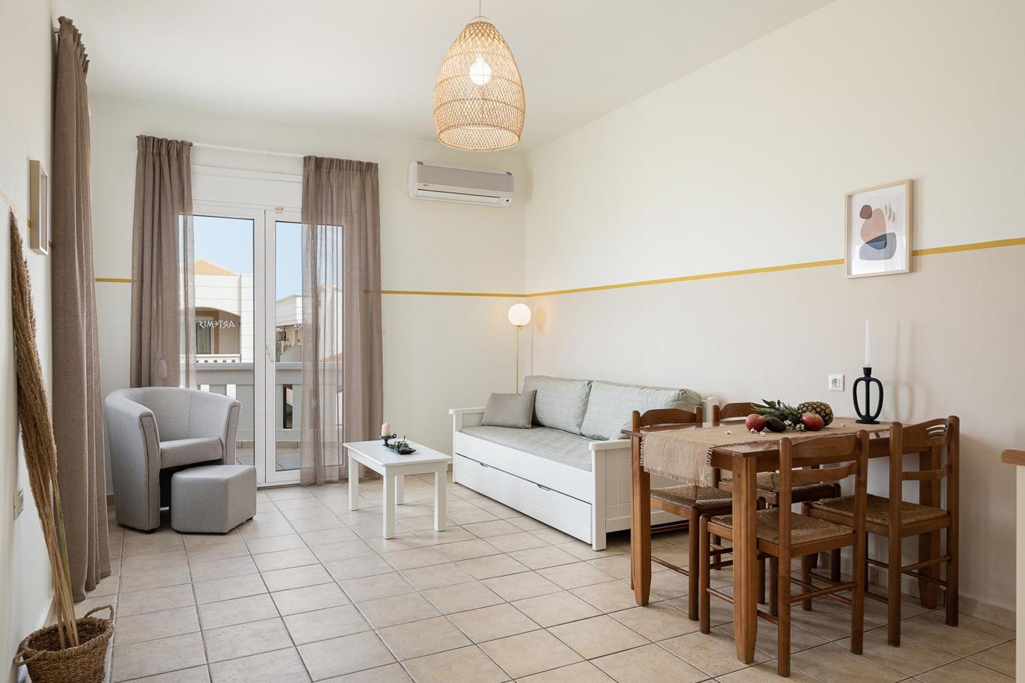 Artemis Apartments Stalós Oda fotoğraf