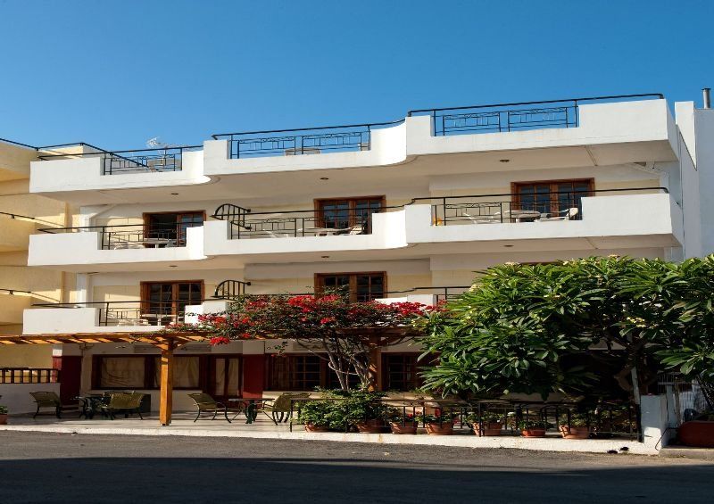 Artemis Apartments Stalós Dış mekan fotoğraf