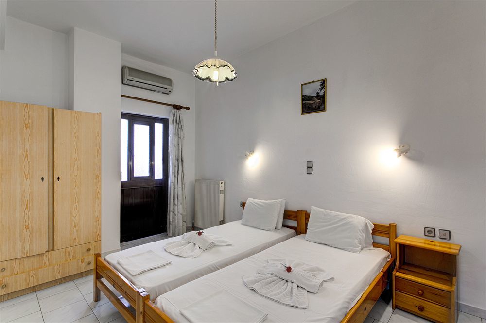 Artemis Apartments Stalós Dış mekan fotoğraf
